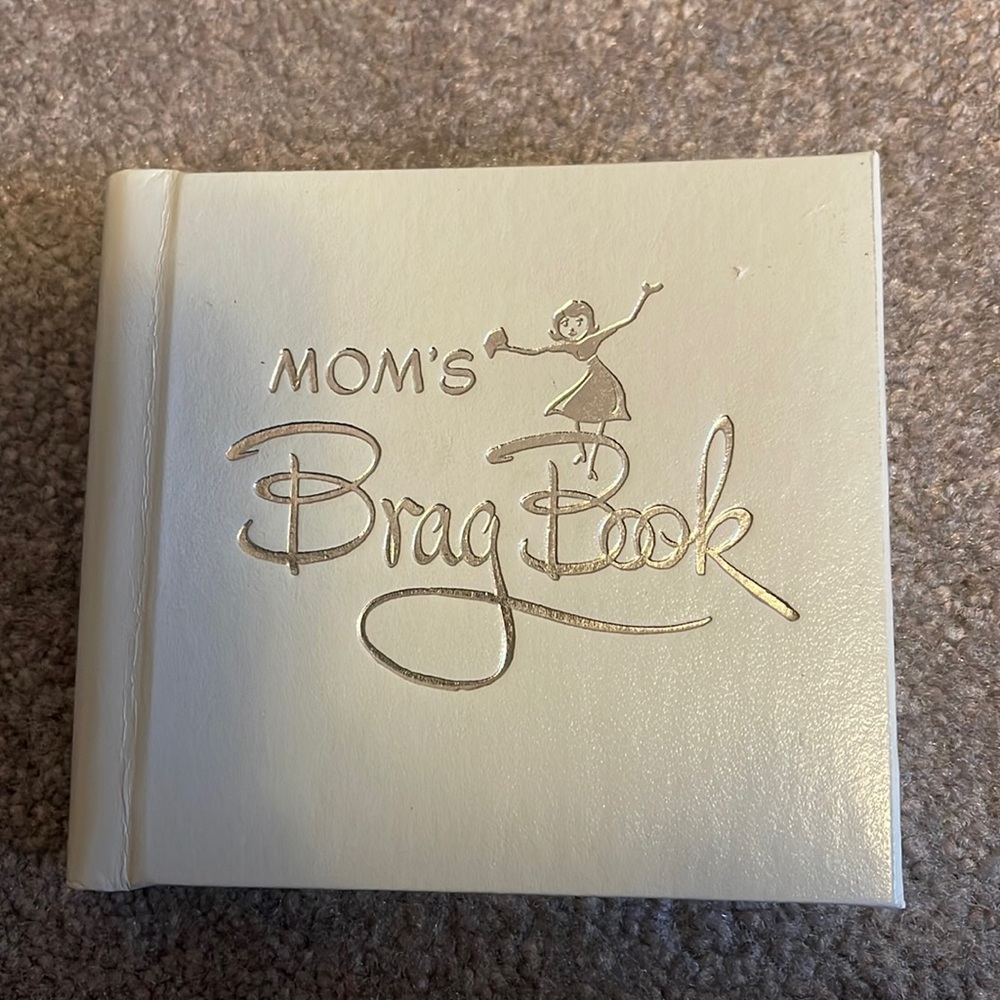 Moms brag book Little square book
